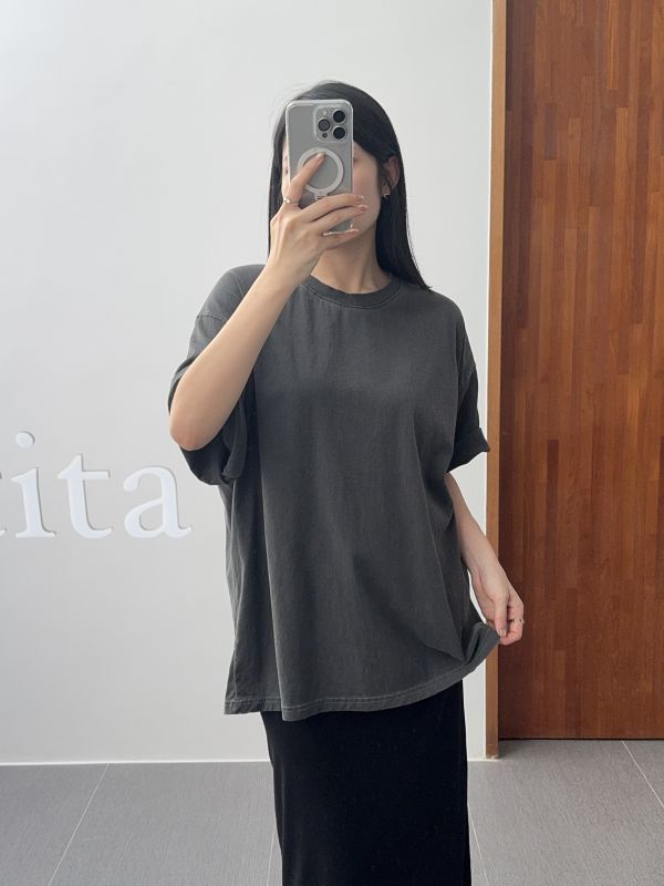 要包色！百搭素面寬鬆短T 