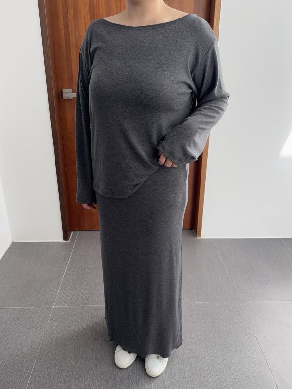 優雅素面舒服長裙套裝 