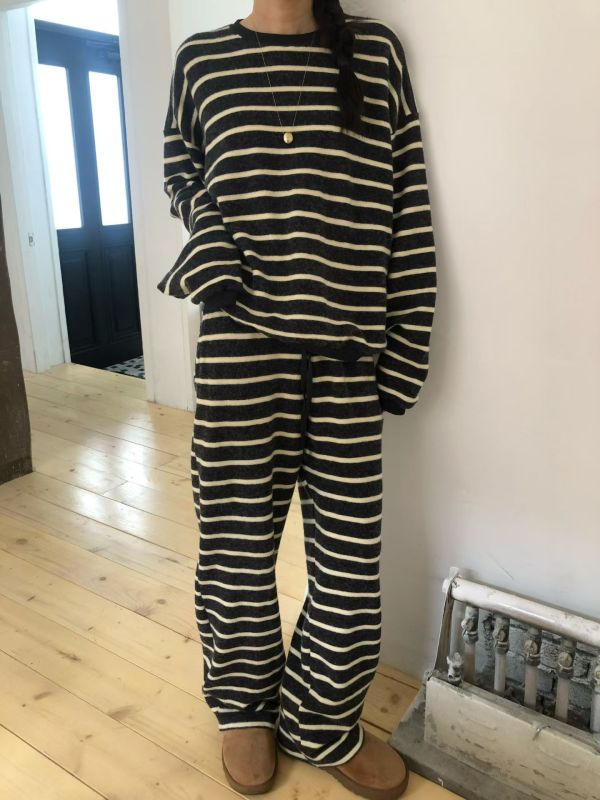 超舒服休閒日常條紋套裝 