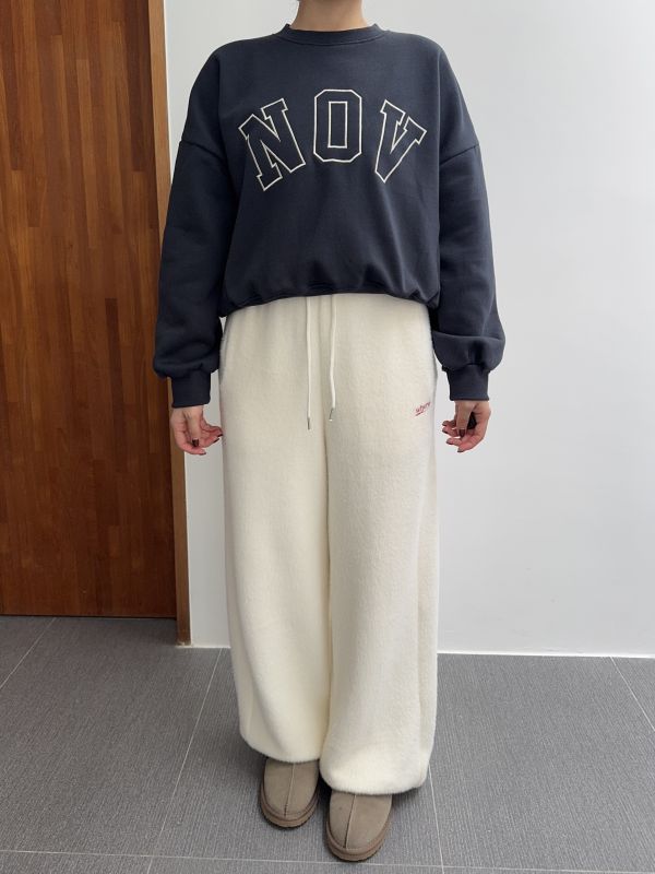 NOV低調拼接大學T 