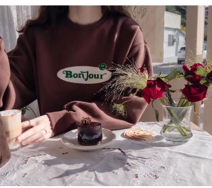 bonjour微笑大學T 