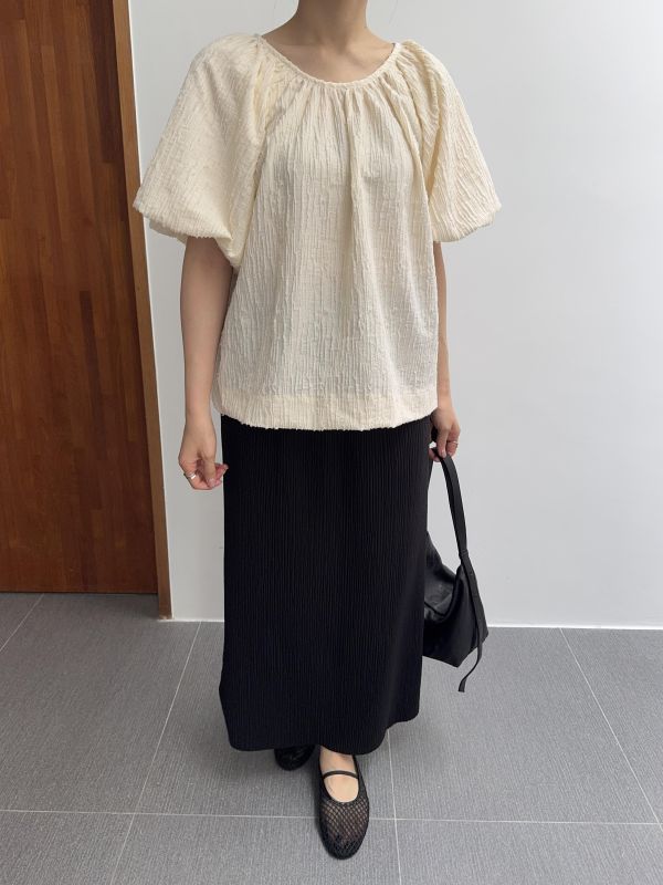 優雅澎袖立體紋上衣 