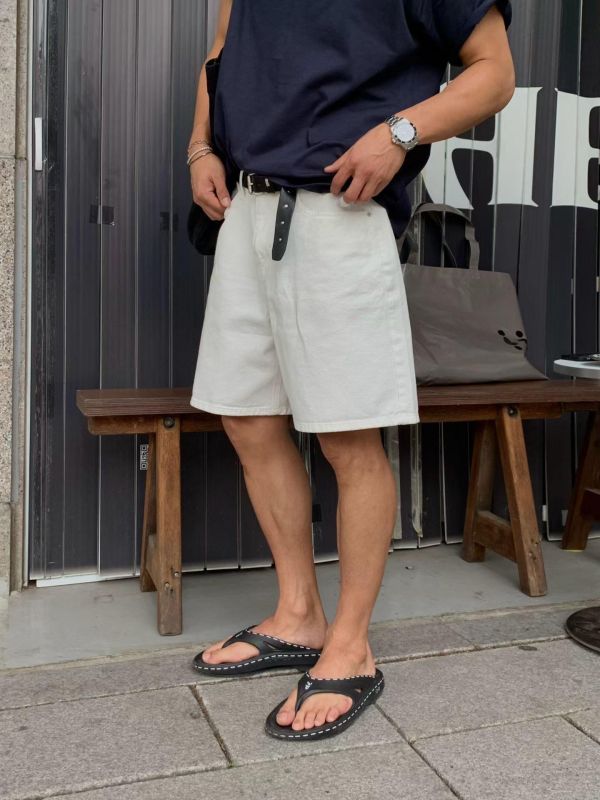 (男裝)百搭純白牛仔短褲 