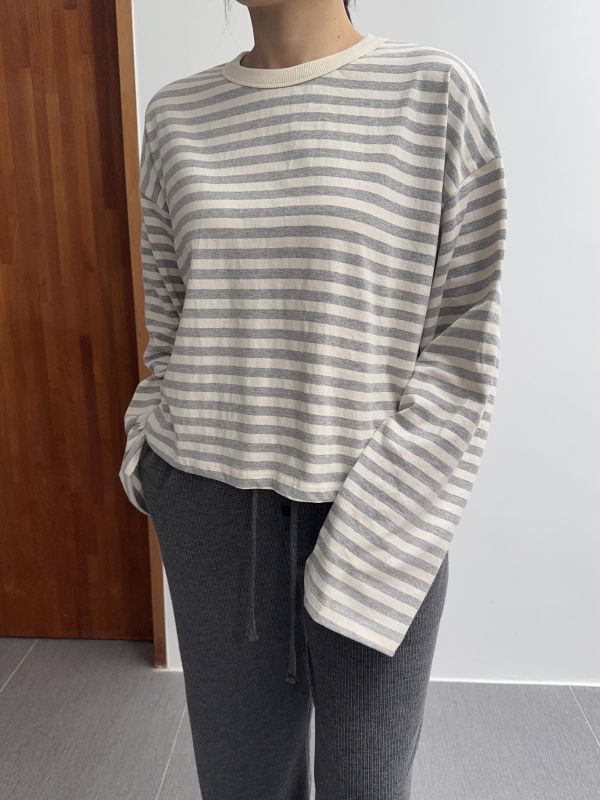 不挑人的條紋小短版 