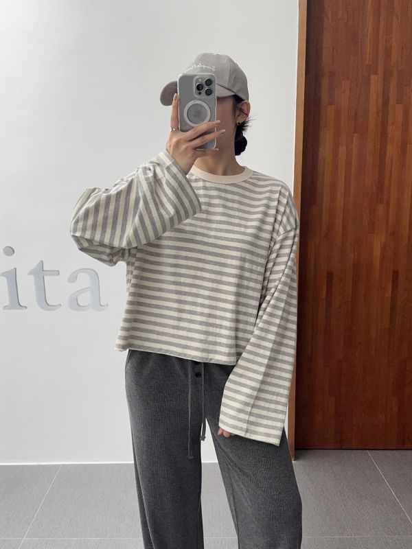 不挑人的條紋小短版 