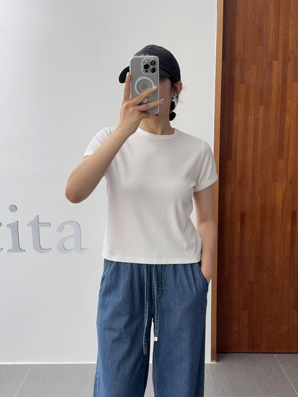 顏色美美的簡約短T 