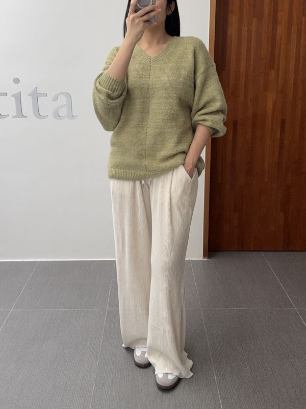 /現貨/冬天的絨面修身皺皺褲 