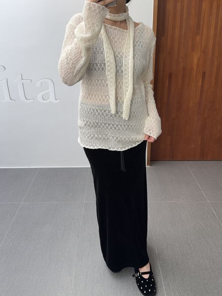 優雅小圍巾簍空針織衣 