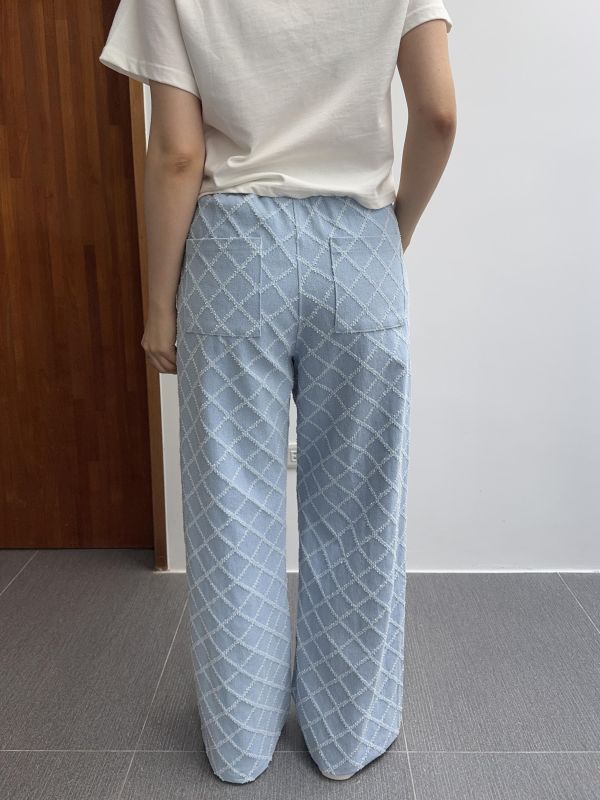 菱格紋牛仔休閒褲 