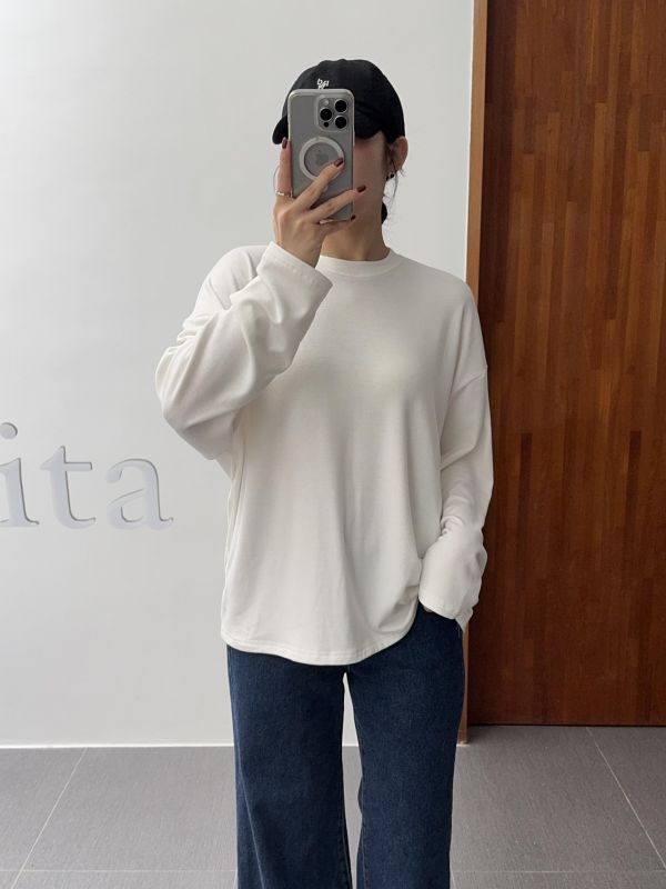 /現貨/衣櫃必囤素面黑白T 