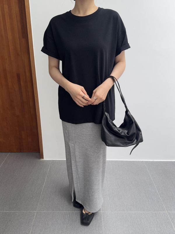 低調質感側開岔長裙 