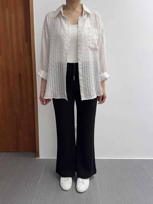 修身的喇叭舒服褲 