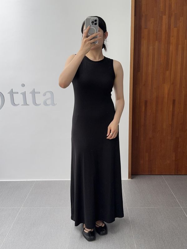 好身材素面背心ops 