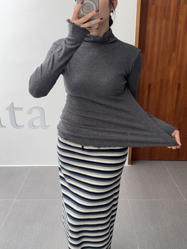 QQ木耳邊內搭衣 