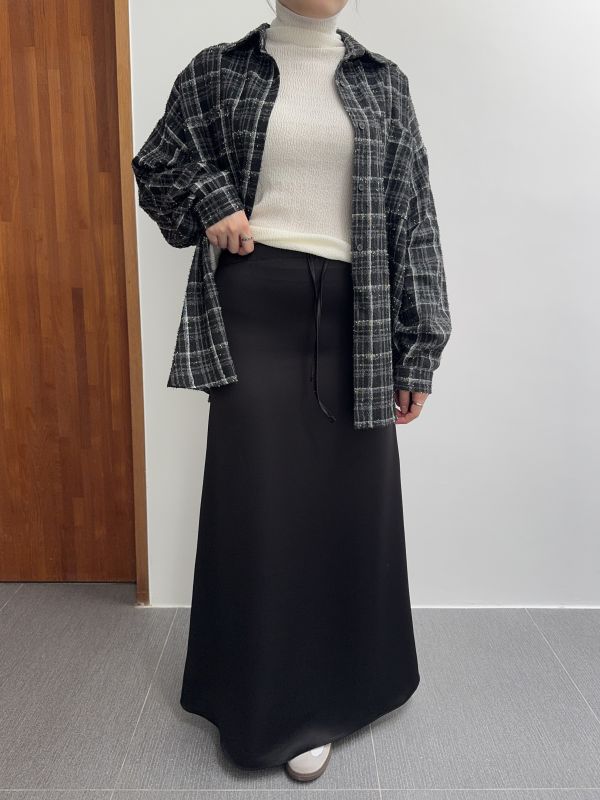 低調高級緞面黑長裙 