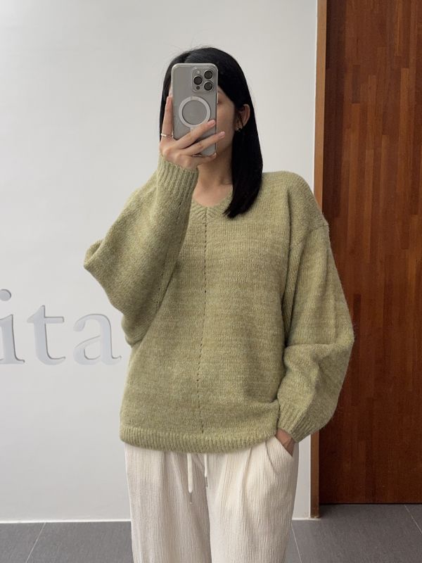 簡約百搭寬袖羊毛衣 