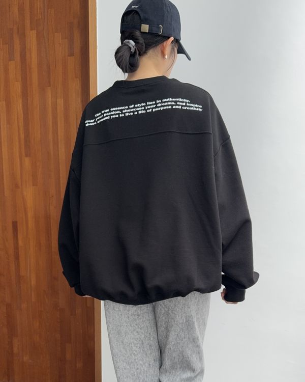 最美低調質感寬鬆大學T 