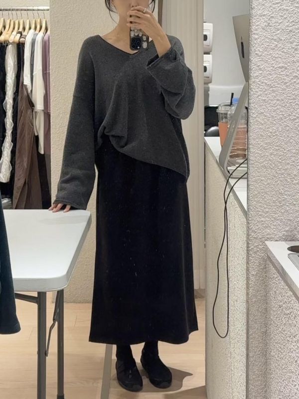 簡約V領寬袖針織衣 