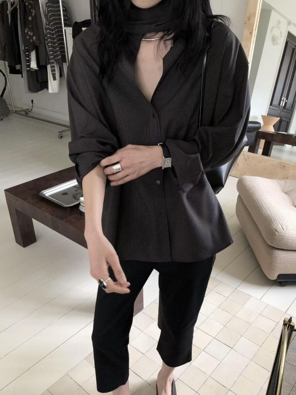 質感細細直紋襯衫 