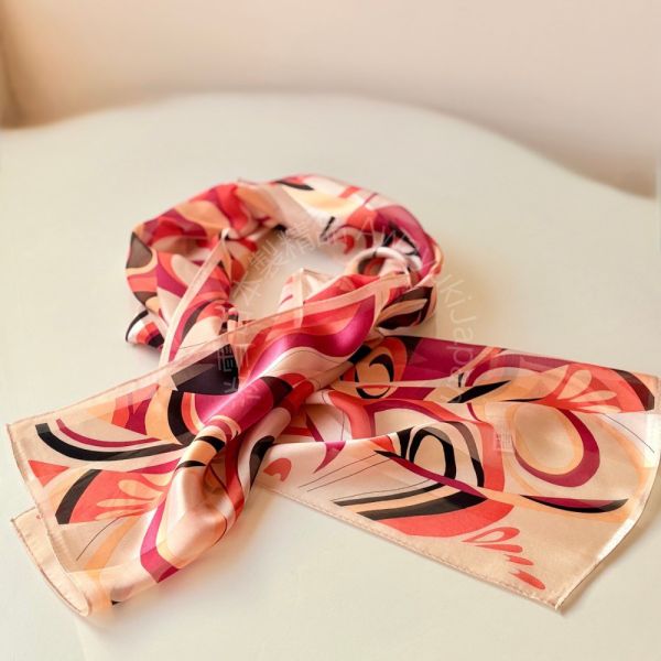 日本製 絲巾_Souffle de l’Aube 霞ゆらぎ 霞光微晃 -紅色 (30x130cm) 絲巾 圍巾長型絲巾 日本絲巾 9090 披肩 絲巾
雙面圍巾
日本製絲巾
日本製圍巾
羊毛雙面圍巾
羊毛圍巾
一條抵兩條
保暖圍巾
克什米爾
silkscarf
scarf
hermesscarf
cashmere
日本代購
日本製代購
RectoVersomuffler
muffler
hermesmuffler
winteriscoming
甜美小姊姊風
氣質優雅女孩風
可甜可鹹
日本製
高品