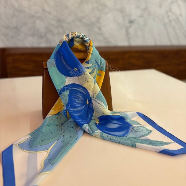 日本製 絲巾_地中海的夏日果園 Mediterranean Orchard d’Été-地中海藍色(88 × 88cm) 絲巾 方形絲巾 大方巾 日本絲巾 9090 披肩 絲巾
雙面圍巾
日本製絲巾
日本製圍巾
羊毛雙面圍巾
羊毛圍巾
一條抵兩條
保暖圍巾
克什米爾
silkscarf
scarf
hermesscarf
cashmere
日本代購
日本製代購
RectoVersomuffler
muffler
hermesmuffler
winteriscoming
甜美小姊姊風
氣質優雅女孩風
可甜可鹹
日本製
高品