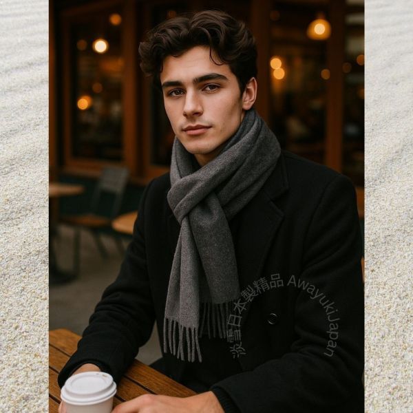 日本製 羊毛/羊絨雙面圍巾_深灰色&淺灰色 圍巾
雙面圍巾
日本製圍巾
羊毛雙面圍巾
羊毛圍巾
情侶圍巾
型男圍巾
帥氣爆表
靚女圍巾
一條抵兩條
保暖圍巾
克什米爾
cashmere
日本代購
日本製代購
RectoVersomuffler
muffler
hermesmuffler
winteriscoming
甜美小姊姊風
氣質優雅女孩風
可甜可鹹
日本製
高品質
安心安全
安心安全日