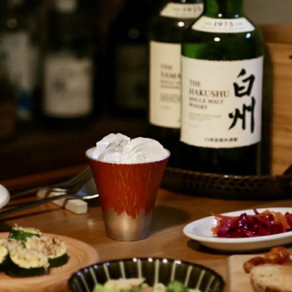 日本製 富士山錫器杯 300ml(含禮盒)_5色可選 madeinjapan 
杯盤組
日本製杯盤
日本製 
高品質 
日本職人手工製作 
和風禮品 
日式美學
Narumi
日本美學
日本錫器
錫器酒器組
日本紋案
櫻花
緣
吉祥如意
日本國寶設計 
高級感
限量禮品 
送禮首選 
日本傳統工藝 
精緻生活 
和風現代 
優雅禮品
奢華禮盒
日式風格
dior
Chanel
Hermes