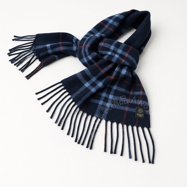 日本製 羊毛圍巾_紺格の静-藍色(32x156cm) 圍巾 男生圍巾 日本圍巾 格紋圍巾 雙面圍巾 圍巾
雙面圍巾
日本製圍巾
羊毛雙面圍巾
羊毛圍巾
情侶圍巾
型男圍巾
帥氣爆表
靚女圍巾
一條抵兩條
保暖圍巾
克什米爾
cashmere
日本代購
日本製代購
RectoVersomuffler
muffler
hermesmuffler
winteriscoming
甜美小姊姊風
氣質優雅女孩風
可甜可鹹
日本製
高品質
安心安全
安心安全日