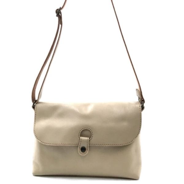 日本製 小Q 2way肩背斜背包 日本製包包
輕量包包
托特包
totebag
氣質容量兼具
日本製輕量包包
上班必備包包
氣質包款
百變混搭
牛皮托特包
日本製托特包
日本製牛皮包
日本職人
OL穿搭
日本代購
日本製代購
日本製
高品質
安心安全日本製
貴婦
輕奢
OL
休閒
上班
ootd
媽媽包 
登山露營
hermes