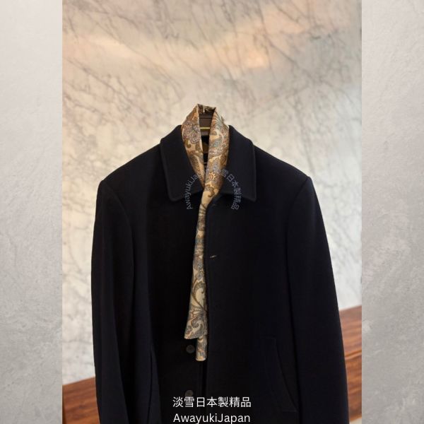 日本製 絲巾_宮廷序曲 Prélude de Palais-曙綠 Aube Olive_香檳×橄欖綠(120× 34cm) 絲巾 雙面絲巾 長型絲巾 日本絲巾 9090 披肩 絲巾
雙面圍巾
日本製絲巾
日本製圍巾
羊毛雙面圍巾
羊毛圍巾
一條抵兩條
保暖圍巾
克什米爾
silkscarf
scarf
hermesscarf
cashmere
日本代購
日本製代購
RectoVersomuffler
muffler
hermesmuffler
winteriscoming
甜美小姊姊風
氣質優雅女孩風
可甜可鹹
日本製
高品