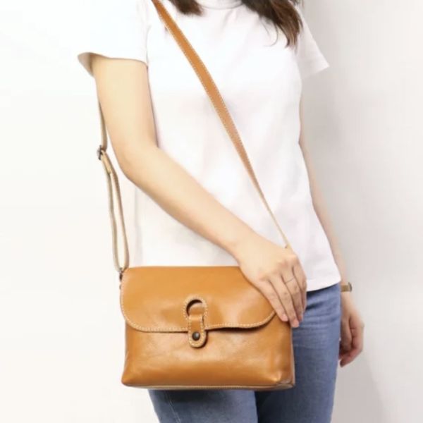 日本製 小Q 2way肩背斜背包 日本製包包
輕量包包
托特包
totebag
氣質容量兼具
日本製輕量包包
上班必備包包
氣質包款
百變混搭
牛皮托特包
日本製托特包
日本製牛皮包
日本職人
OL穿搭
日本代購
日本製代購
日本製
高品質
安心安全日本製
貴婦
輕奢
OL
休閒
上班
ootd
媽媽包 
登山露營
hermes