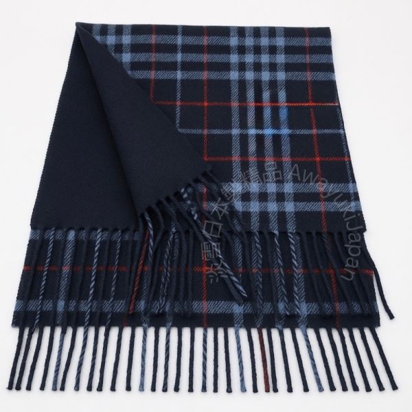 日本製 羊毛圍巾_紺格の静-藍色(32x156cm) 圍巾 男生圍巾 日本圍巾 格紋圍巾 雙面圍巾 圍巾
雙面圍巾
日本製圍巾
羊毛雙面圍巾
羊毛圍巾
情侶圍巾
型男圍巾
帥氣爆表
靚女圍巾
一條抵兩條
保暖圍巾
克什米爾
cashmere
日本代購
日本製代購
RectoVersomuffler
muffler
hermesmuffler
winteriscoming
甜美小姊姊風
氣質優雅女孩風
可甜可鹹
日本製
高品質
安心安全
安心安全日