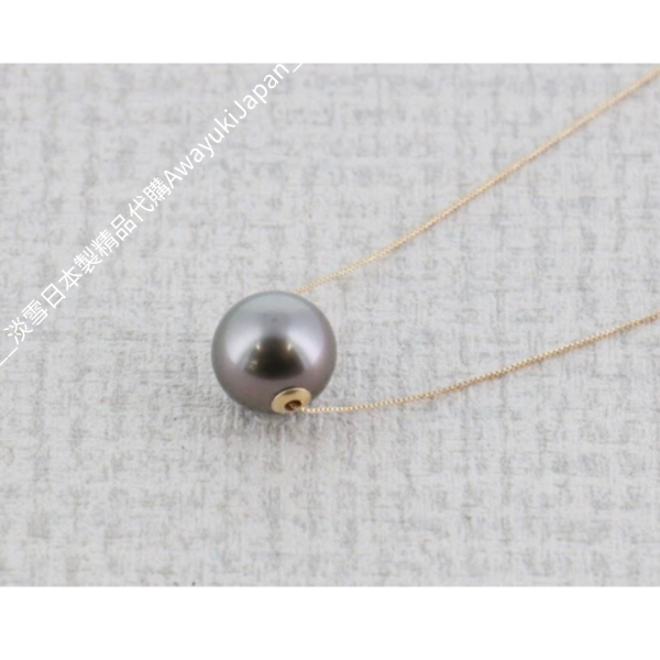 日本製 10mm 南洋黑蝶珍珠項鏈(18K金鍊) pearlnecklace
madeinjapan 
日本製
貴婦必備
貴氣
大溪地珍珠 
黑蝶珍珠 
日本製珠寶 
10mmpearl
高貴珍珠 
珍珠項鍊 
南洋珍珠 
珠寶設計 
頂級珍珠 
奢華項鍊 
經典設計 
時尚珠寶 
18K黃金 
珠寶配飾 
天然珍珠 
珠寶收藏 
精緻工藝 
日本製珠寶 
珍珠 
精緻珠寶
chanel
dio