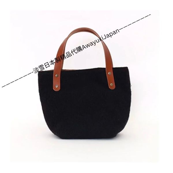 日本製 毛毛水餃包 日本製包包
輕量包包
托特包
totebag
氣質容量兼具
日本製輕量包包
上班必備包包
氣質包款
百變混搭
牛皮托特包
日本製托特包
日本製牛皮包
日本職人
OL穿搭
日本代購
日本製代購
日本製
高品質
安心安全日本製
貴婦
輕奢
OL
休閒
上班
ootd
媽媽包 
登山露營
hermes