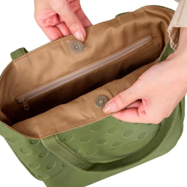 日本製 水玉點點 2way肩背斜背包 日本製包包
輕量包包
托特包
totebag
氣質容量兼具
日本製輕量包包
上班必備包包
氣質包款
百變混搭
牛皮托特包
日本製托特包
日本製牛皮包
日本職人
OL穿搭
日本代購
日本製代購
日本製
高品質
安心安全日本製
貴婦
輕奢
OL
休閒
上班
ootd
媽媽包 
登山露營
hermes