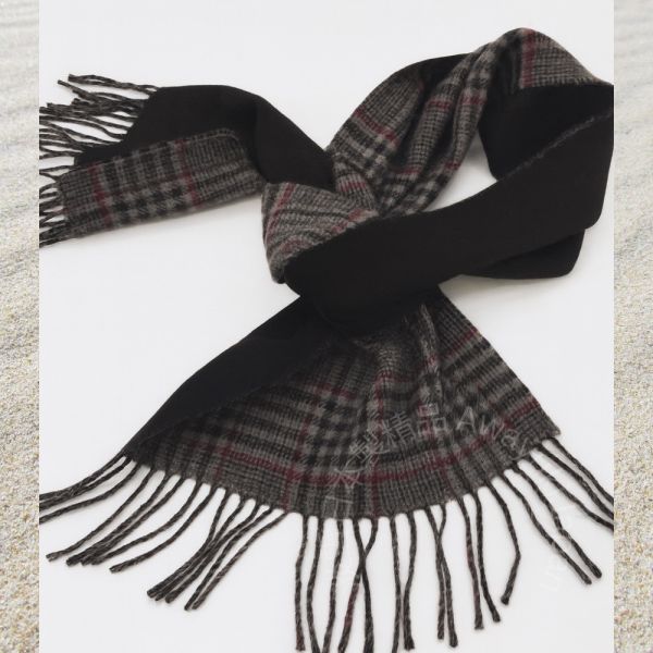 日本製 羊毛圍巾_Satori Noir（悟・黑）(32x156cm) 圍巾 男生圍巾 日本圍巾 條紋圍巾 雙面圍巾 圍巾
雙面圍巾
日本製圍巾
羊毛雙面圍巾
羊毛圍巾
情侶圍巾
型男圍巾
帥氣爆表
靚女圍巾
一條抵兩條
保暖圍巾
克什米爾
cashmere
日本代購
日本製代購
RectoVersomuffler
muffler
hermesmuffler
winteriscoming
甜美小姊姊風
氣質優雅女孩風
可甜可鹹
日本製
高品質
安心安全
安心安全日