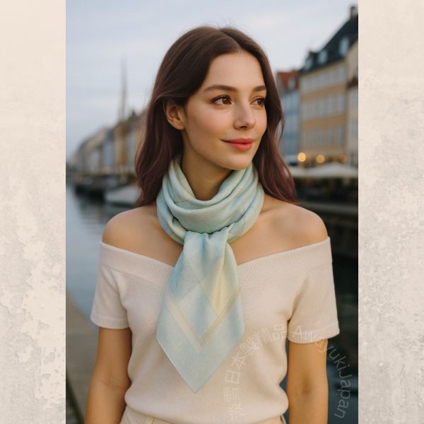 日本製 絲巾_ 光影菱紋Collection Lumières Géométriques-雪映晨光 Clarté Neige(88 × 88cm) 絲巾 方形絲巾 大方巾 日本絲巾 9090 披肩 絲巾
雙面圍巾
日本製絲巾
日本製圍巾
羊毛雙面圍巾
羊毛圍巾
一條抵兩條
保暖圍巾
克什米爾
silkscarf
scarf
hermesscarf
cashmere
日本代購
日本製代購
RectoVersomuffler
muffler
hermesmuffler
winteriscoming
甜美小姊姊風
氣質優雅女孩風
可甜可鹹
日本製
高品