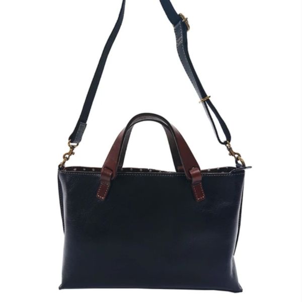 日本製 3 way 牛皮波卡點點包 日本製包包
輕量包包
托特包
totebag
氣質容量兼具
日本製輕量包包
上班必備包包
氣質包款
百變混搭
牛皮托特包
日本製托特包
日本製牛皮包
日本職人
OL穿搭
日本代購
日本製代購
日本製
高品質
安心安全日本製
貴婦
輕奢
OL
休閒
上班
ootd
媽媽包 
登山露營
hermes