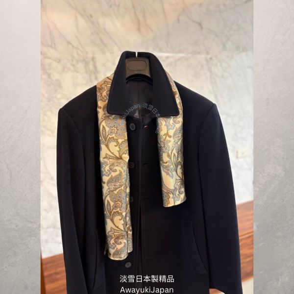 日本製 絲巾_宮廷序曲 Prélude de Palais-曙綠 Aube Olive_香檳×橄欖綠(120× 34cm) 絲巾 雙面絲巾 長型絲巾 日本絲巾 9090 披肩 絲巾
雙面圍巾
日本製絲巾
日本製圍巾
羊毛雙面圍巾
羊毛圍巾
一條抵兩條
保暖圍巾
克什米爾
silkscarf
scarf
hermesscarf
cashmere
日本代購
日本製代購
RectoVersomuffler
muffler
hermesmuffler
winteriscoming
甜美小姊姊風
氣質優雅女孩風
可甜可鹹
日本製
高品