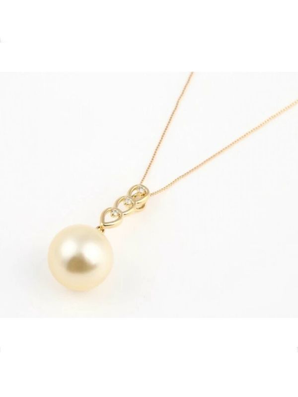 日本製 10mm南洋珍珠18k鑲鑽項鍊 pearlring
madeinjapan 
日本製
大溪地珍珠 
黑蝶珍珠 
日本製珠寶 
10mmpearl
高貴珍珠 
珍珠項鍊 
南洋珍珠 
頂級珍珠 
奢華項鍊 
經典設計 
南洋珍珠戒指
南洋白蝶珍珠
南洋珍珠戒指
天然珍珠 
精緻工藝 
日本製珠寶 
珍珠 
精緻珠寶
chanel
mikimoto 
tasaki 
hermes