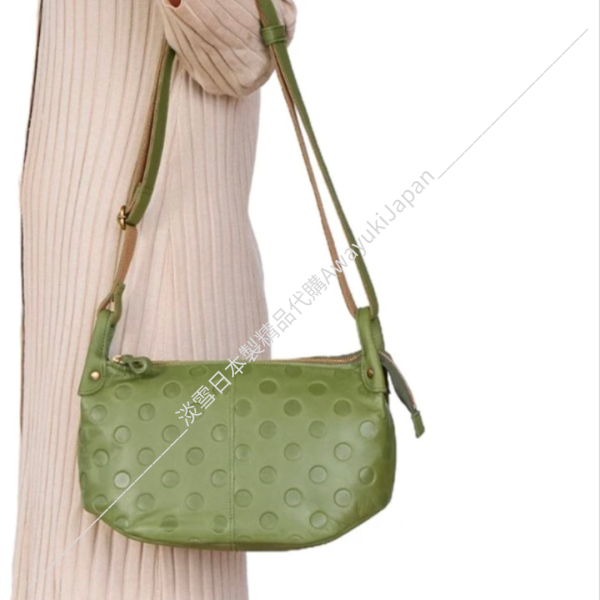 日本製 水玉點點 2way肩背斜背包 日本製包包
輕量包包
托特包
totebag
氣質容量兼具
日本製輕量包包
上班必備包包
氣質包款
百變混搭
牛皮托特包
日本製托特包
日本製牛皮包
日本職人
OL穿搭
日本代購
日本製代購
日本製
高品質
安心安全日本製
貴婦
輕奢
OL
休閒
上班
ootd
媽媽包 
登山露營
hermes