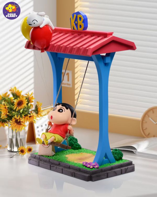 【預購】GuluPlanet > 蠟筆小新 > 秋千小新 & 車載掛件小新 POPO,鏈鋸人,蕾潔,GK,玩具,收藏,擺件,模型,公人偶,手辦,動漫