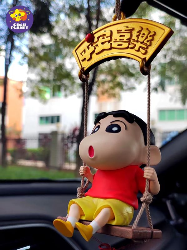 【預購】GuluPlanet > 蠟筆小新 > 秋千小新 & 車載掛件小新 POPO,鏈鋸人,蕾潔,GK,玩具,收藏,擺件,模型,公人偶,手辦,動漫