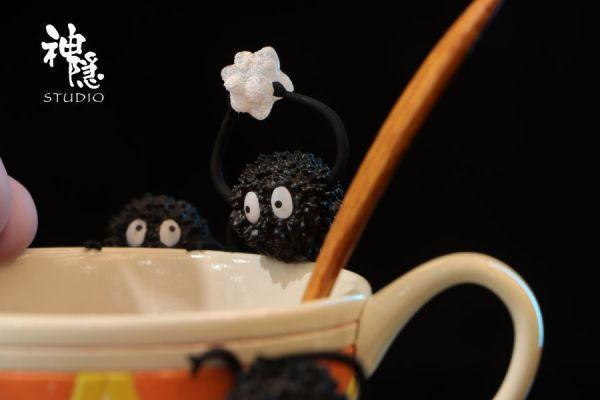 【補款】神隱工作室 > 宮崎駿 > 神隱少女 遇見系列 坊寶寶的治癒茶時 神隱工作室,宮崎駿,坊寶寶,GK,玩具,收藏,擺件,模型,公仔,人偶,手辦,動漫