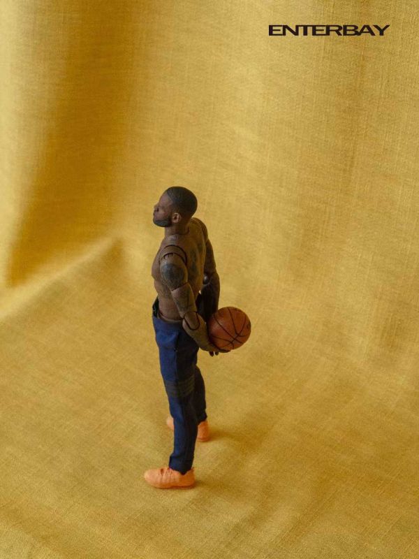 【預購】ENTERBAY > NBA > 1/9 NBA系列 勒布朗·詹姆斯蠟像級人偶 NBA,GK,玩具,模型,雕像,共鳴