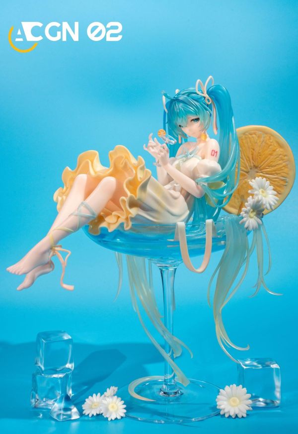 【預購】ACGN 02 > 初音未來 > 1/7 雪未來&夏日未來 ACGN 02,初音未來,雪未來,夏日未來,GK,玩具,收藏,擺件,模型,公仔,人偶,手辦,動漫