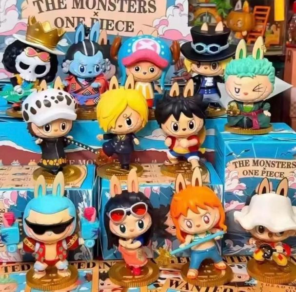 【在台現貨】Pop Mart泡泡瑪特 > 海賊王 > THE MONSTERS × 航海王系列 PopMart泡泡瑪特,Labubu拉布布,慵懶瑜伽系列手辦,正版,THE MONSTERS,玩具,模型,雕像,共鳴,海賊王