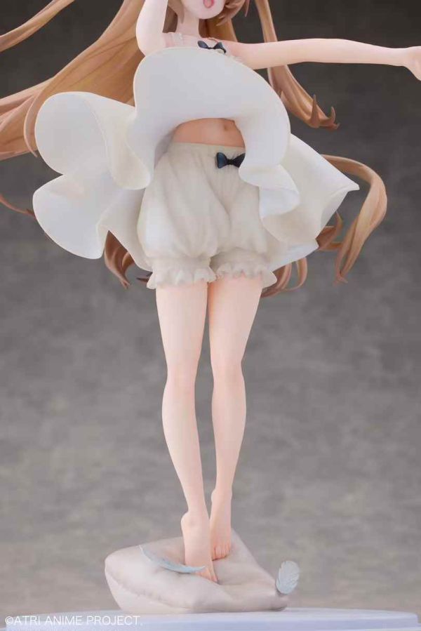 【預購】Hobbysakura > ATRI -My Dear Moments- > 1/7 亞託莉 睡衣版 進擊的巨人,萊納,盔甲巨人,WMStudio,GK,玩具,模型,雕像,共鳴