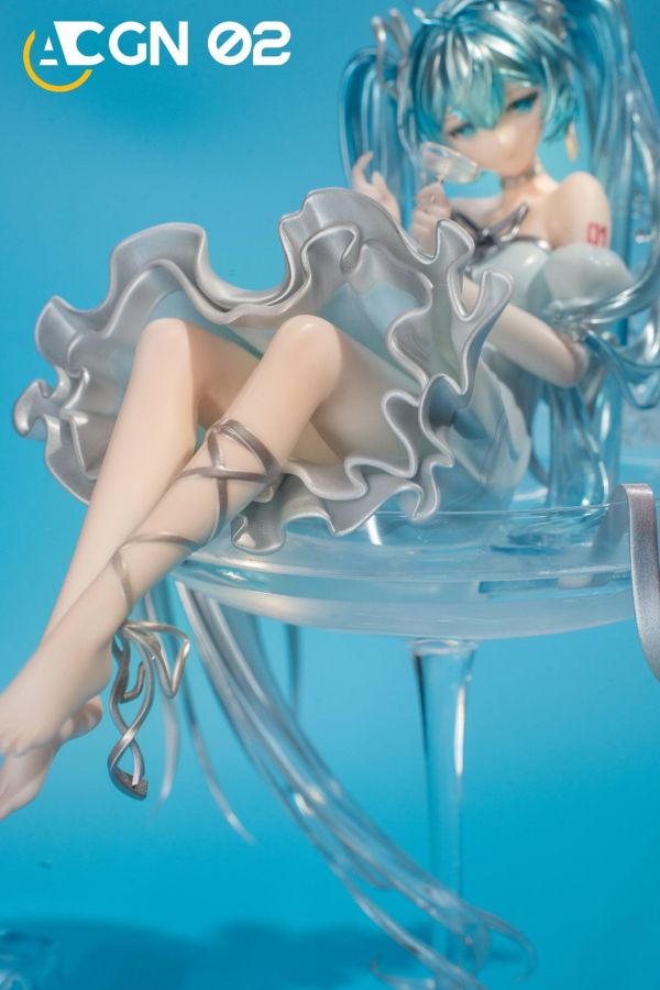 【預購】ACGN 02 > 初音未來 > 1/7 雪未來&夏日未來 ACGN 02,初音未來,雪未來,夏日未來,GK,玩具,收藏,擺件,模型,公仔,人偶,手辦,動漫