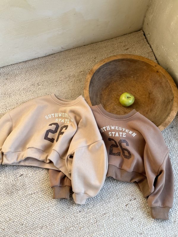 05112103｜小瑜家〃兩色豹紋數字加絨短版T｜90-150 兒童衛衣
童裝衛衣
加絨衛衣
童裝上衣
短版上衣
保暖上衣
厚刷毛
秋冬上衣
SW26 上衣
男女童上衣
韓版童裝
中性童裝
90cm 童裝
100cm 童裝
110cm 童裝
120cm 童裝
130cm 童裝
140cm 童裝
150cm 童裝